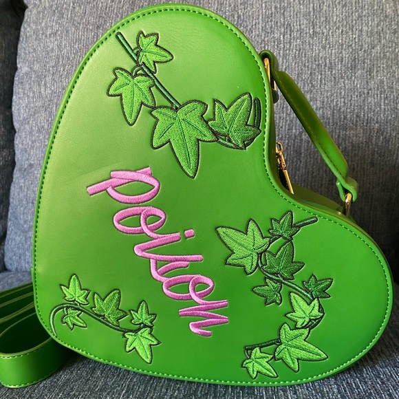 Backstitch Bruja Handbags - Backstitch Bruja 💚 Poison Ivy 🌿 Green Heart Crossbody Bag